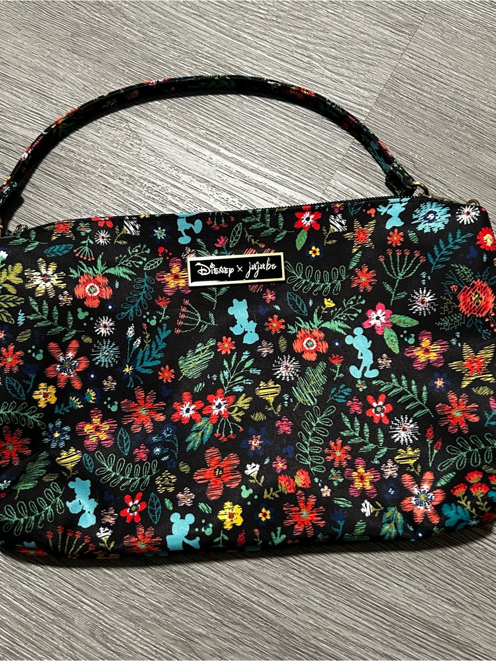 Disney Mickey Mouse JuJuBe Amour des Fleurs Be Quick Wristlet Clutch Purse